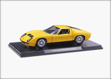 【送料無料】ランボルギーニ ミウラ P400 S (1968) 1/24スケールモデル